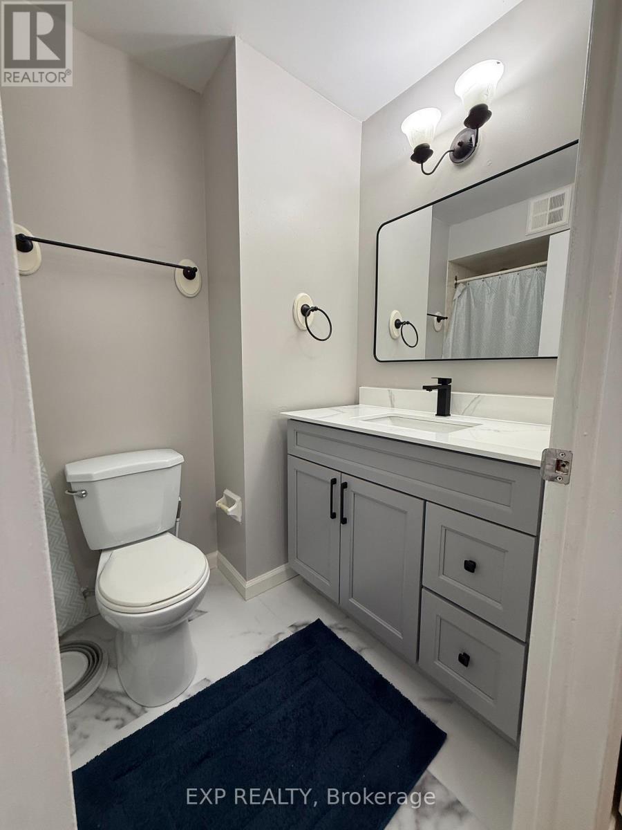 407 - 216 Viewmount Drive