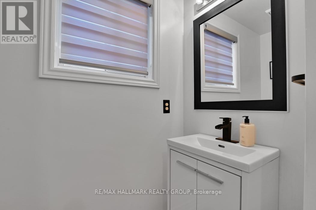 702 Mud Creek Crescent