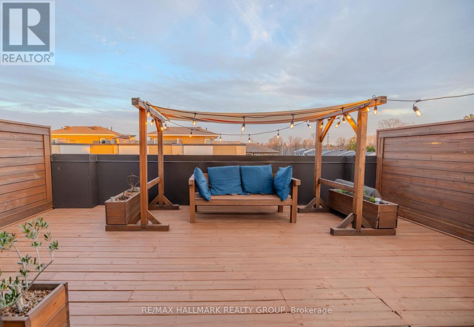 55 Cherry Blossom Private Private W