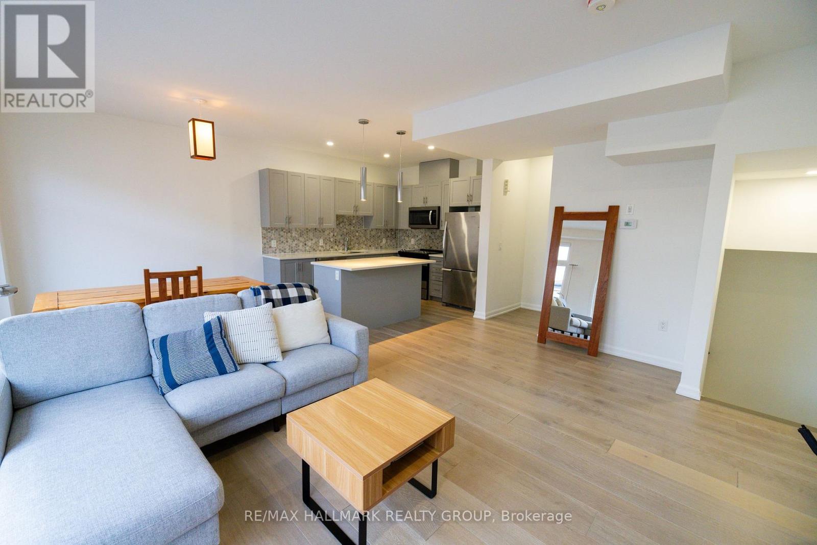 55 Cherry Blossom Private Private W