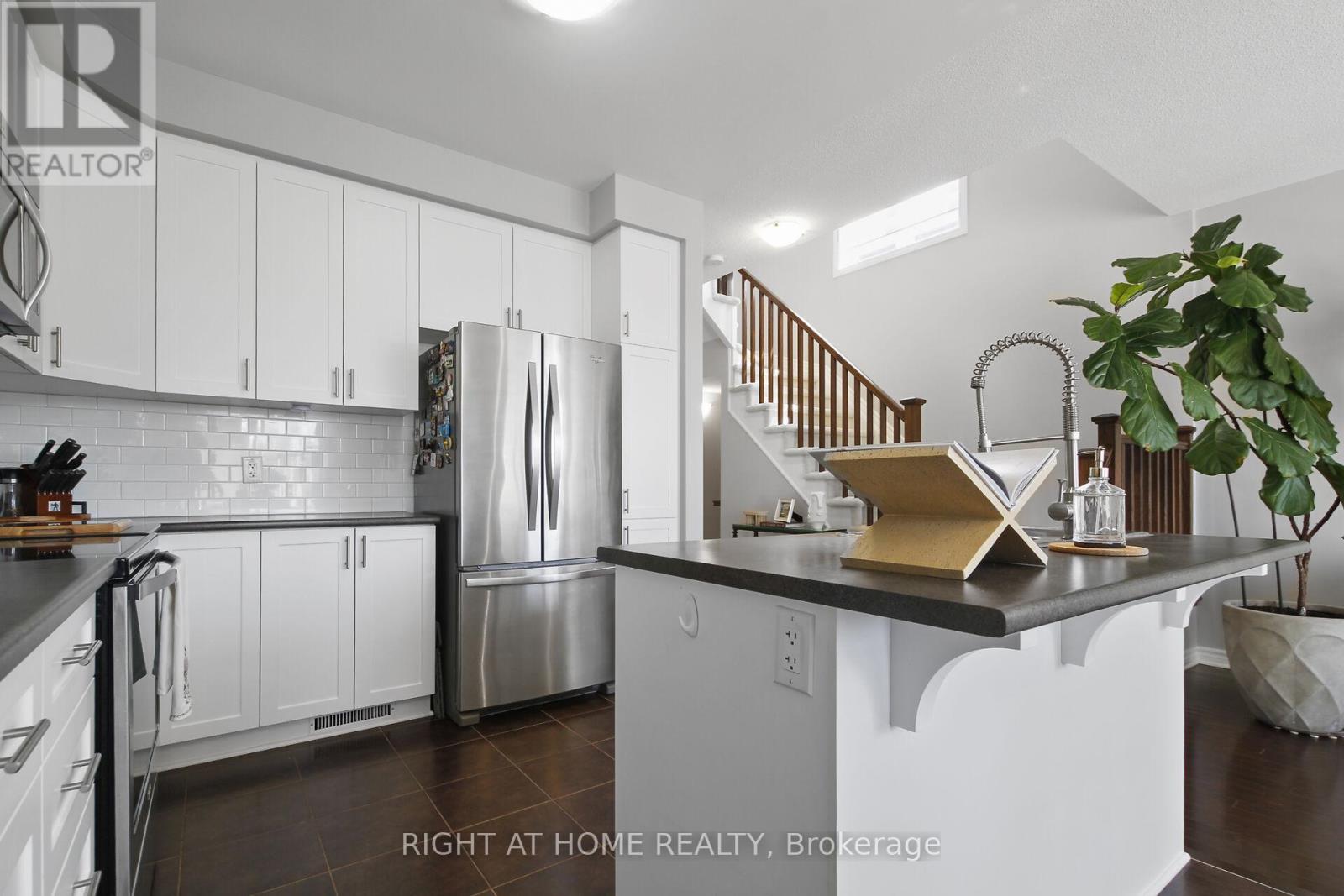 271 Via San Marino Street