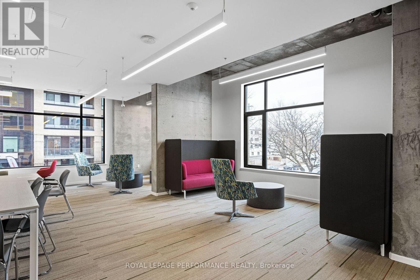 1118 - 105 Champagne Avenue S