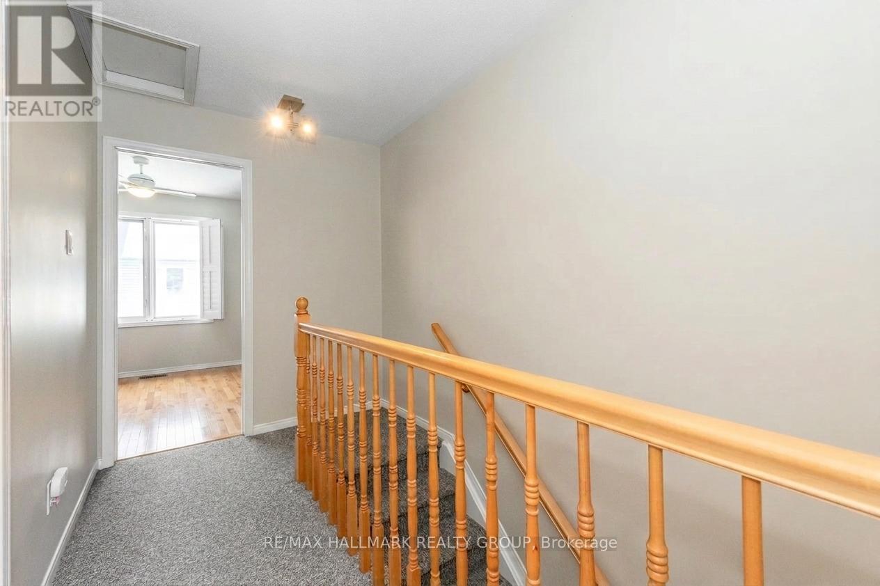 395 Bell Street S, Unit 5