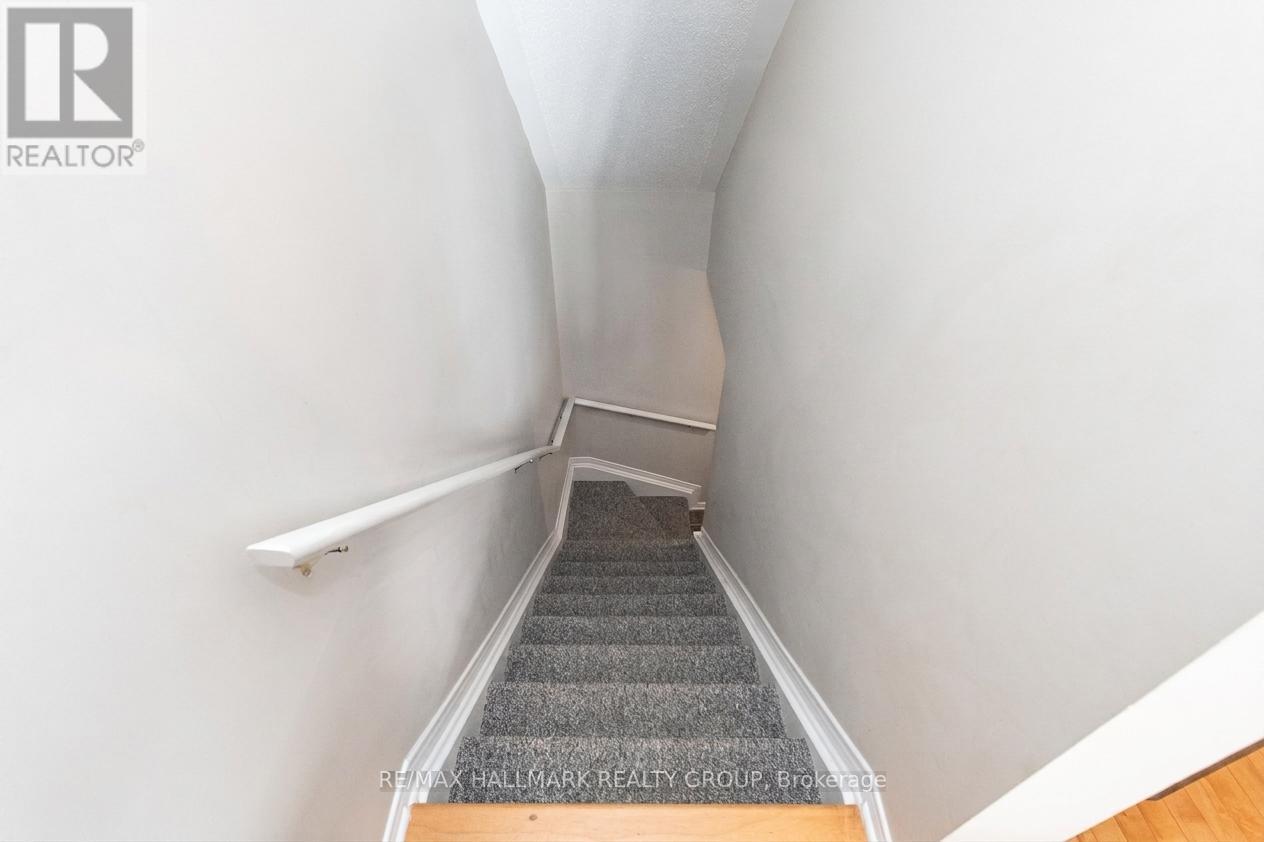 395 Bell Street S, Unit 5