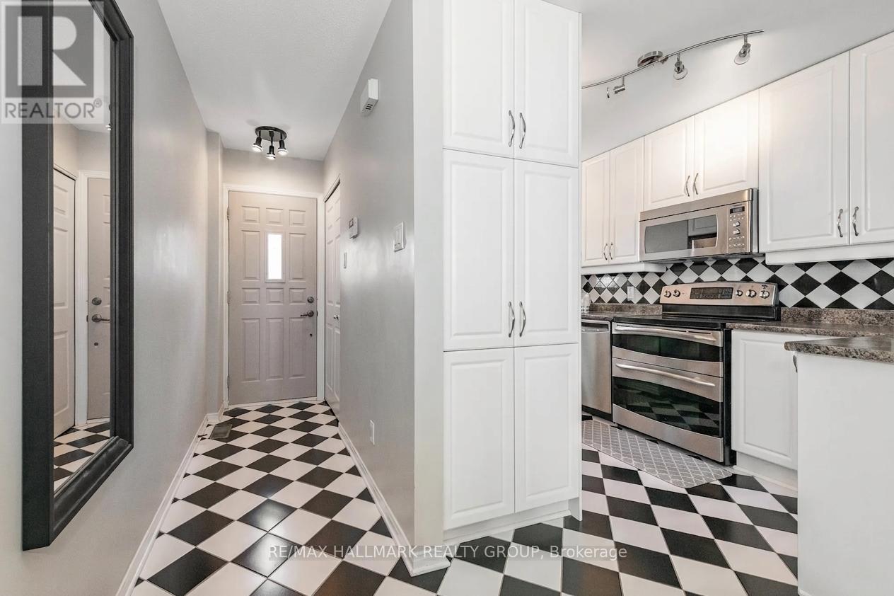 395 Bell Street S, Unit 5