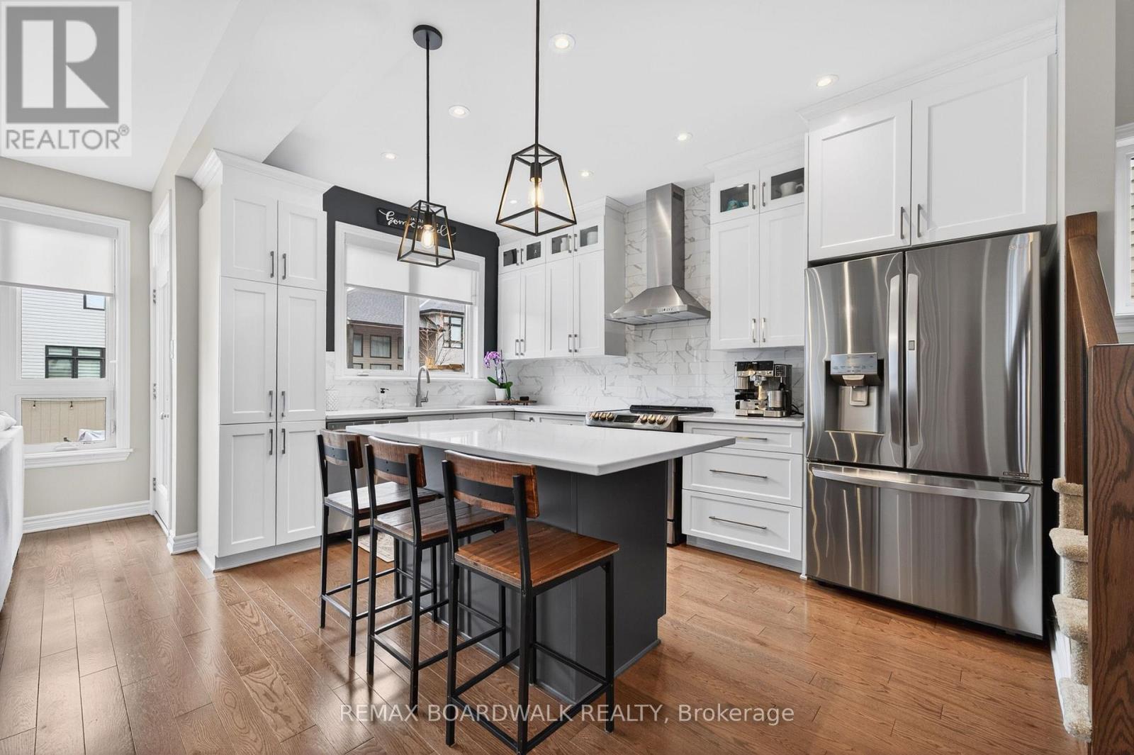 38 Thunderbolt Street