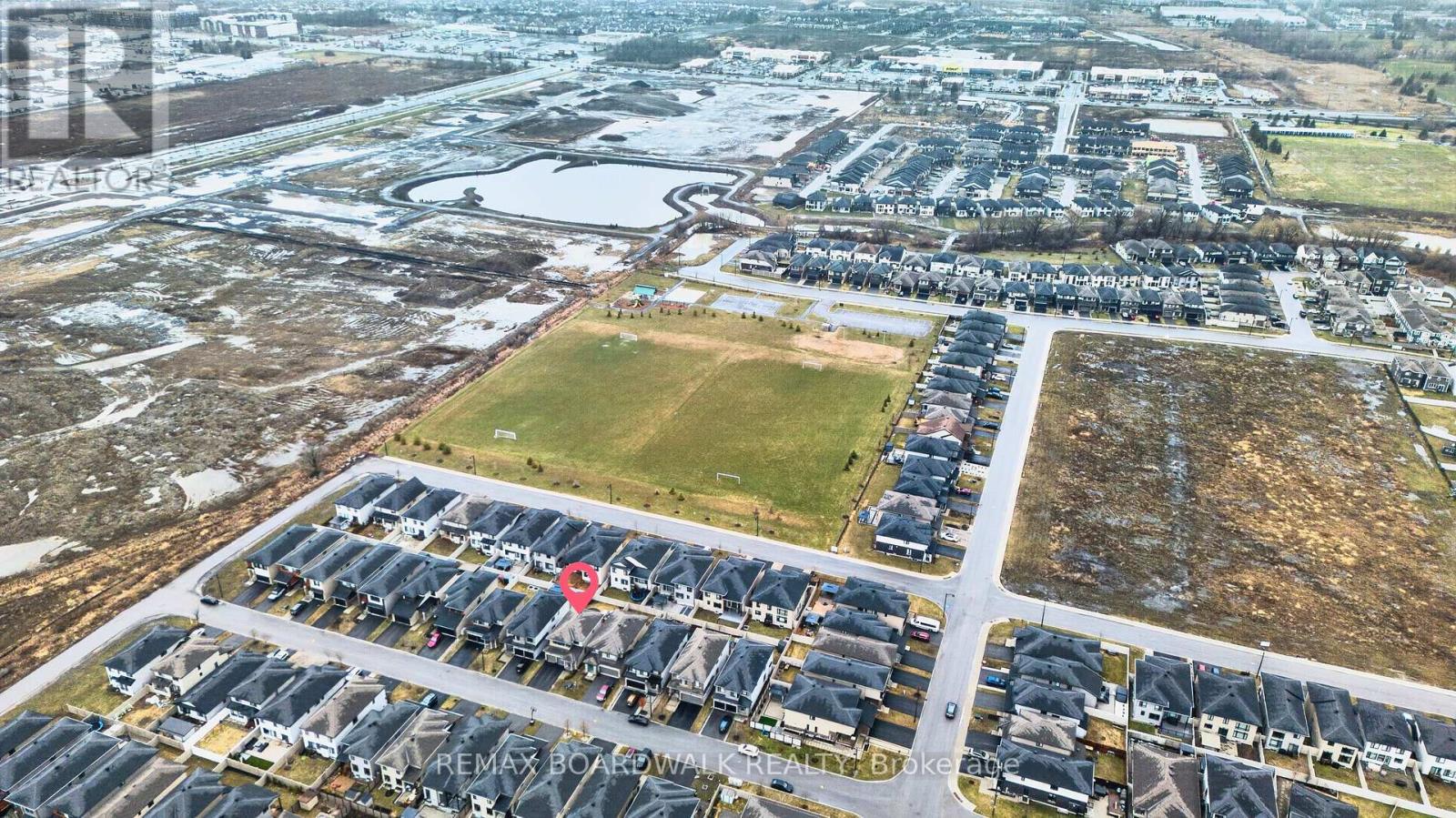 38 Thunderbolt Street