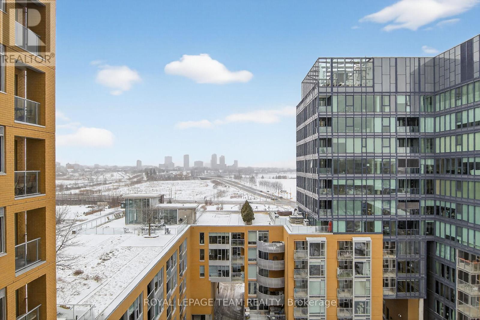 1007 - 250 Lett Street