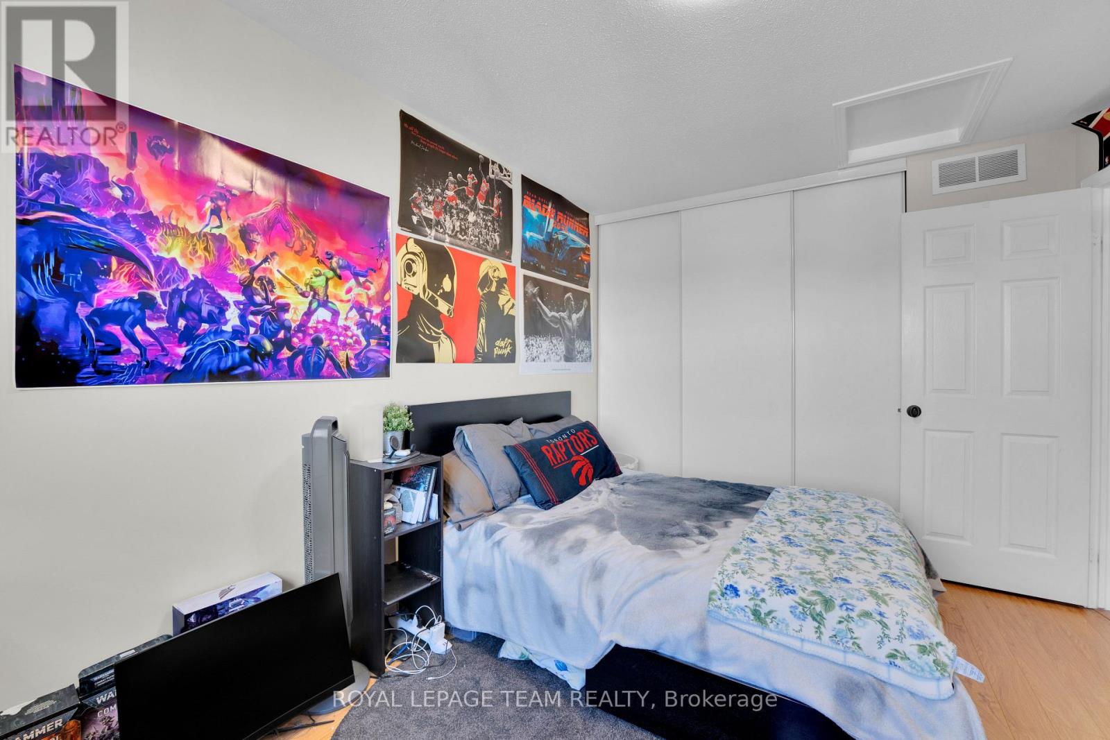 211 Westvalley Private