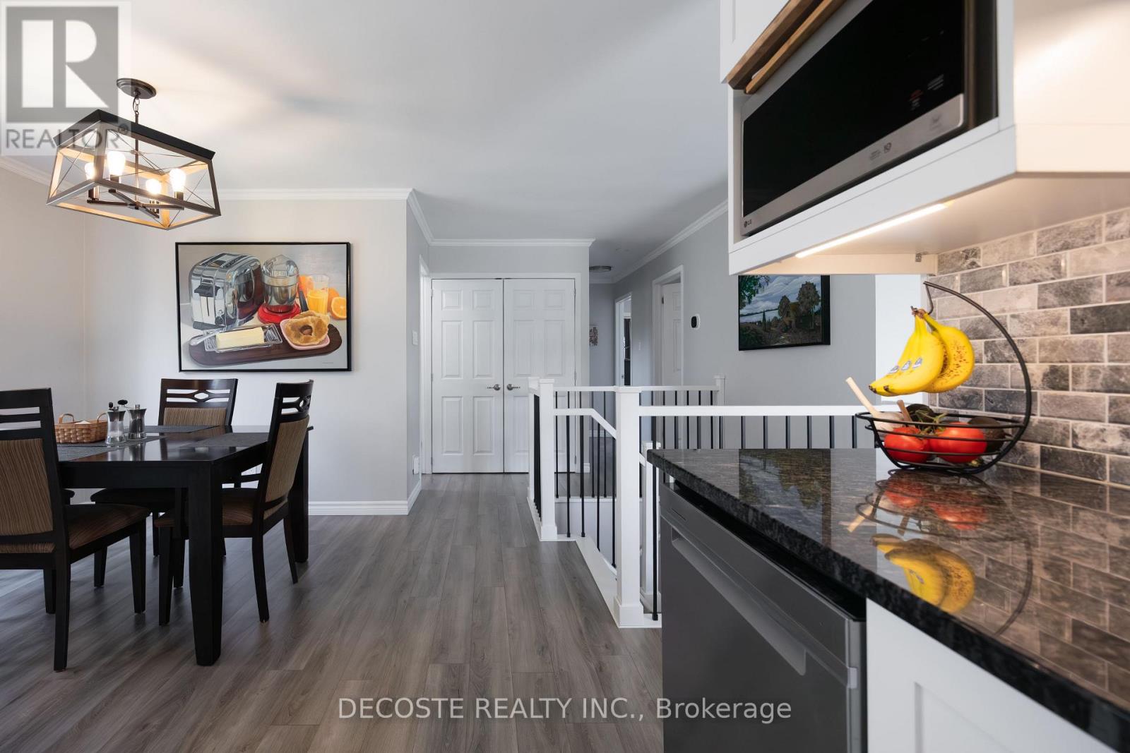 29 Kincardine Street W