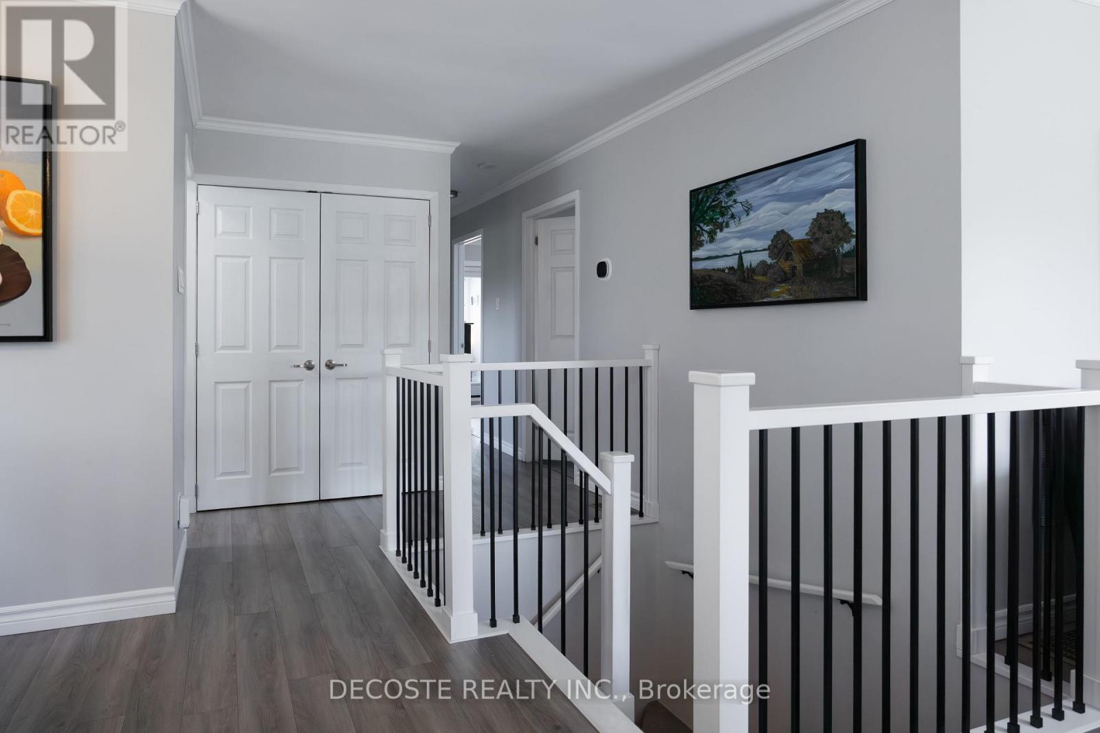 29 Kincardine Street W