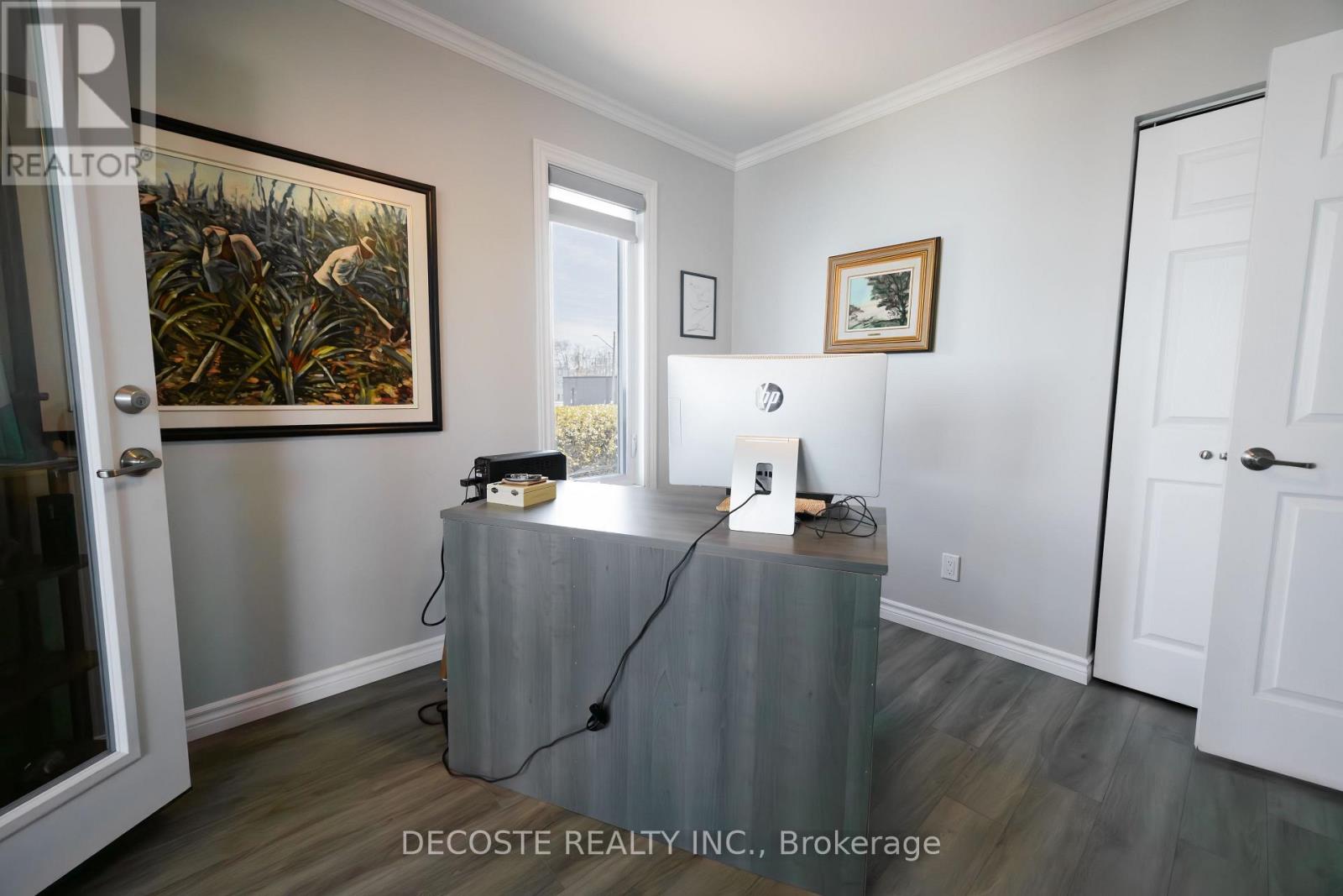 29 Kincardine Street W