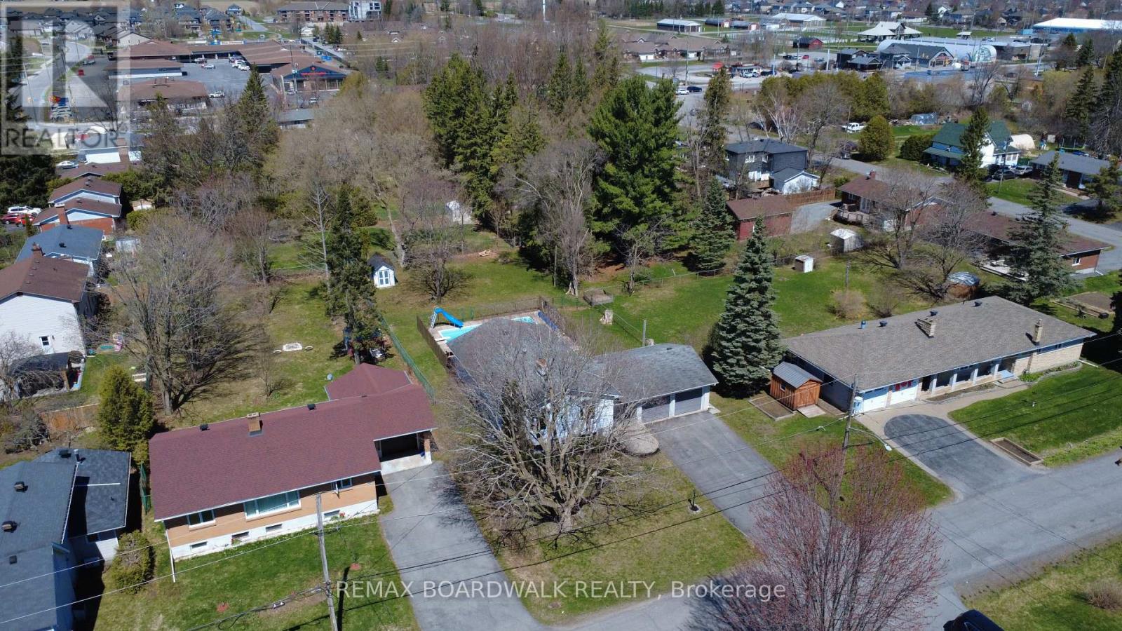 103 Christopher Hamilton Street