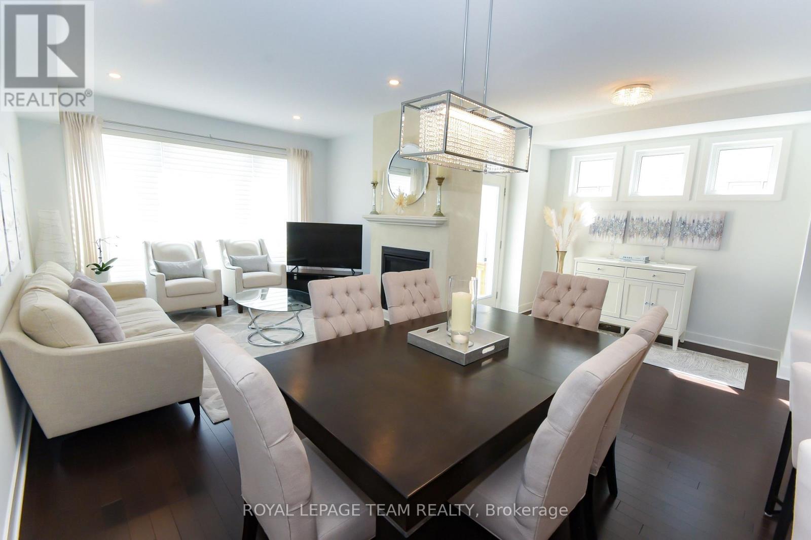 725 Capricorn Circle