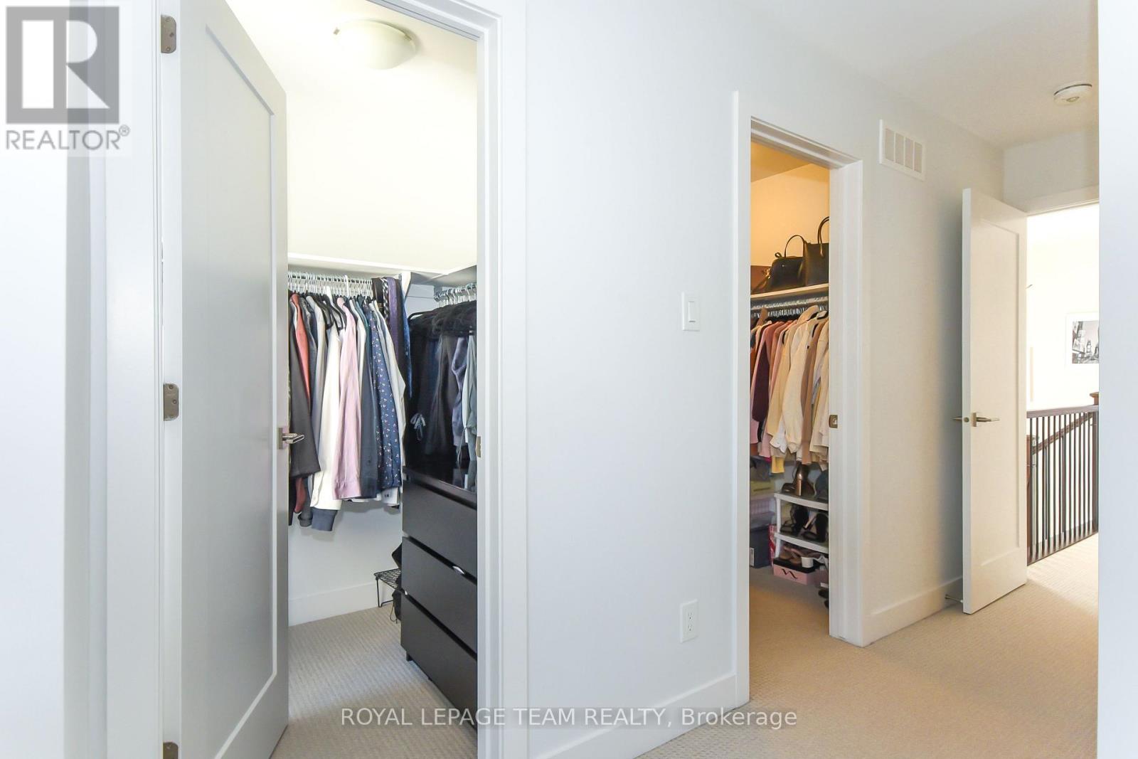 725 Capricorn Circle