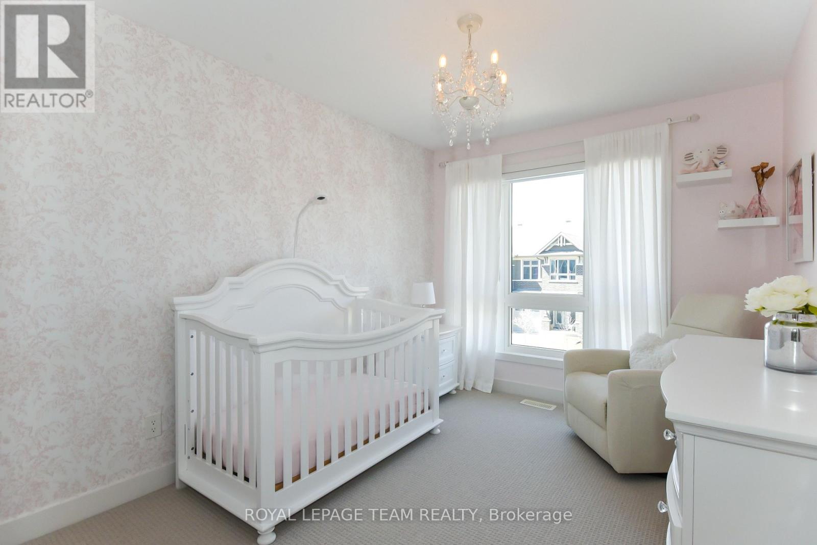 725 Capricorn Circle