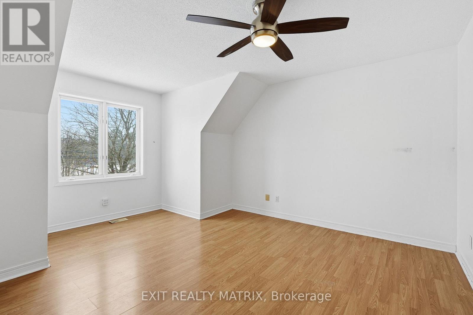 203 Montee Outaouais Road