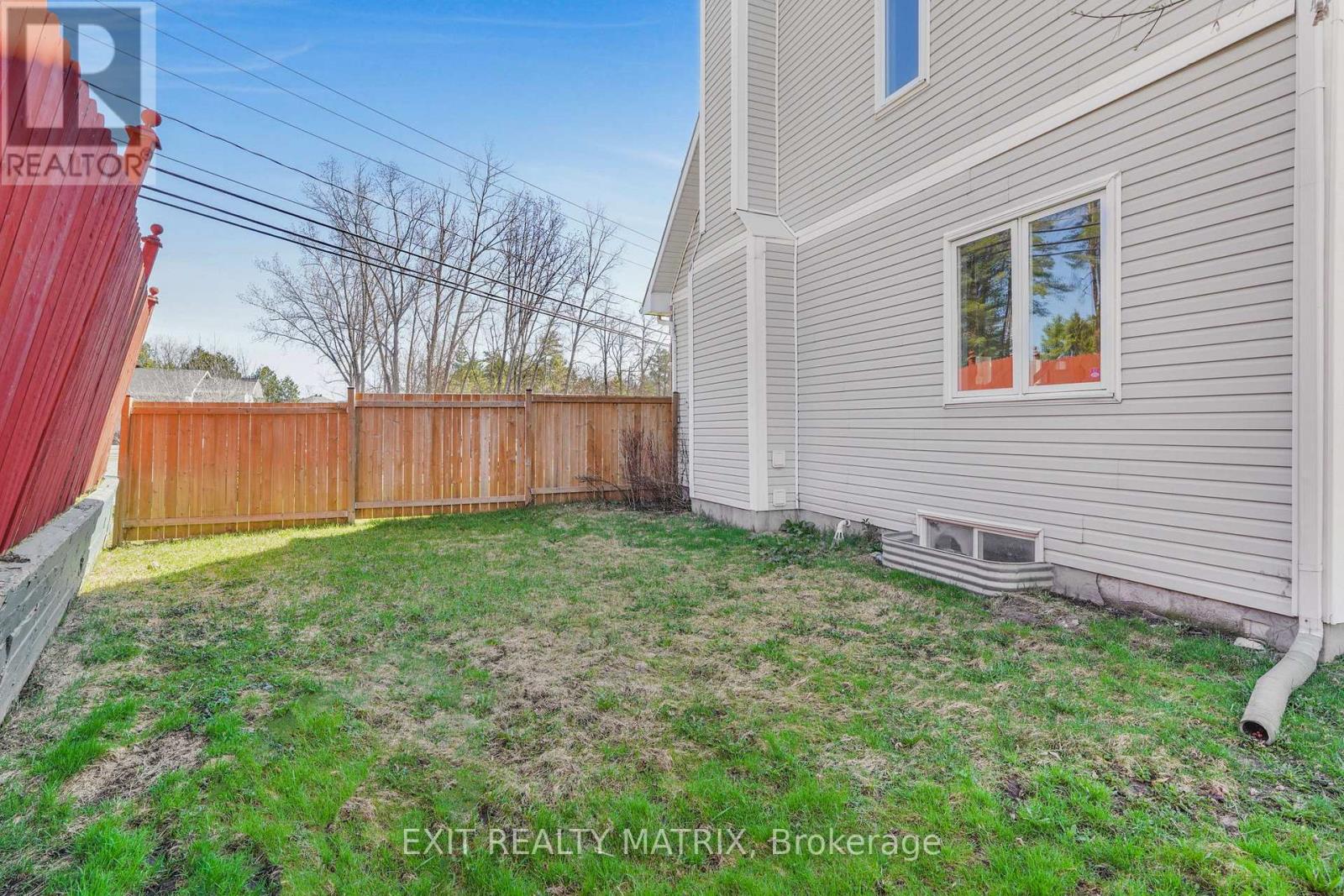 203 Montee Outaouais Road