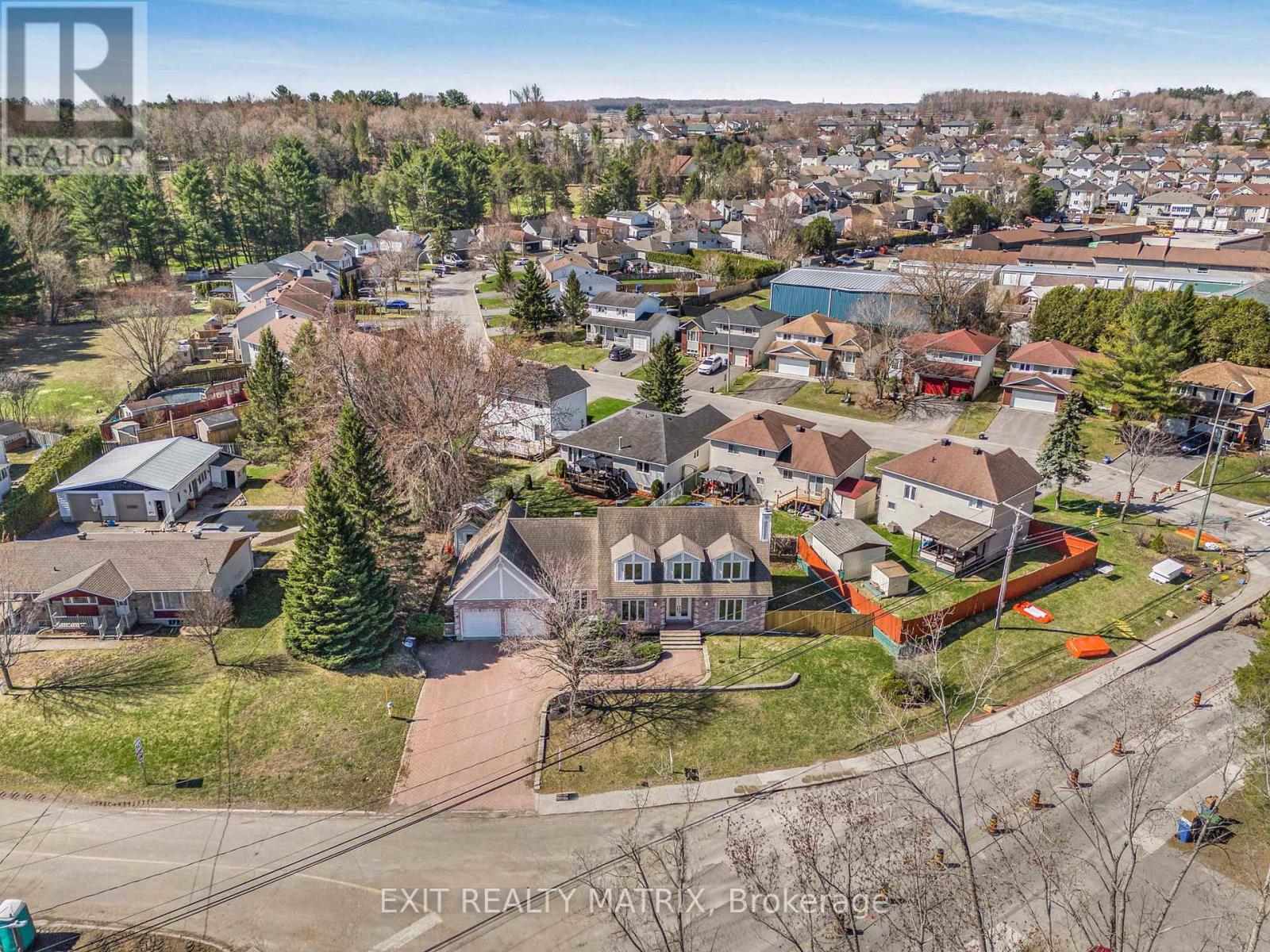 203 Montee Outaouais Road