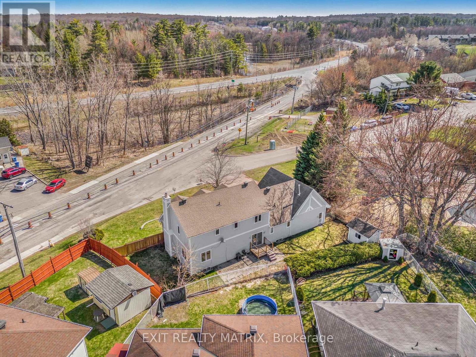 203 Montee Outaouais Road