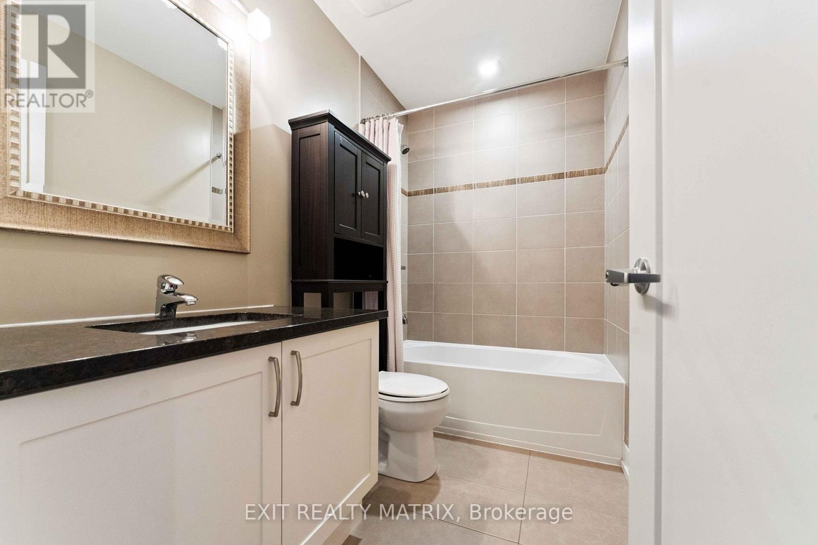 97 Queen Mary Street