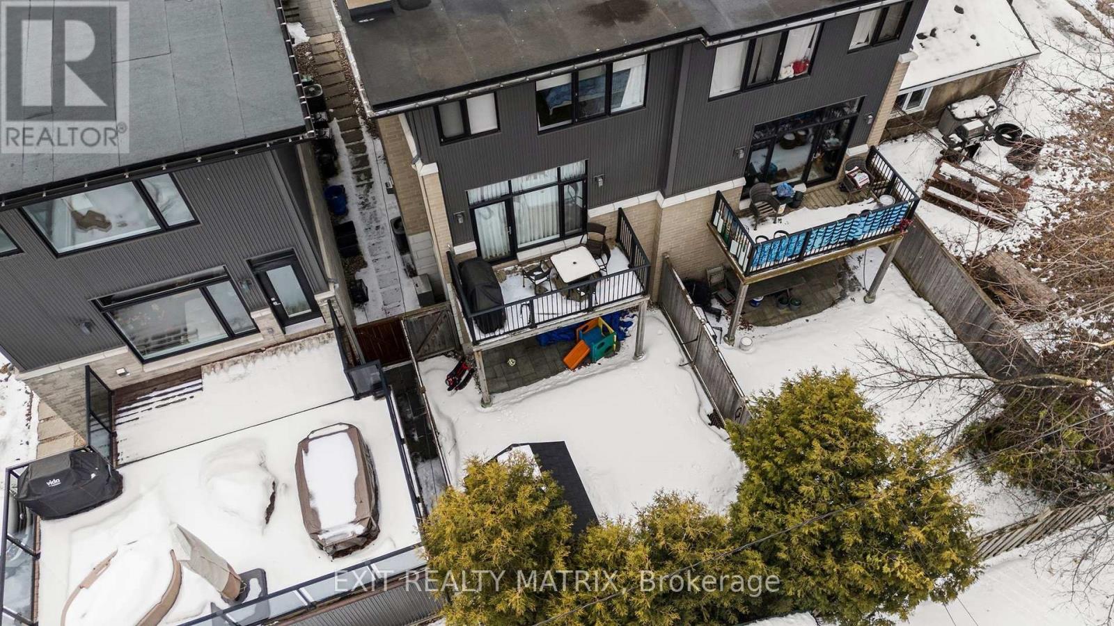 97 Queen Mary Street