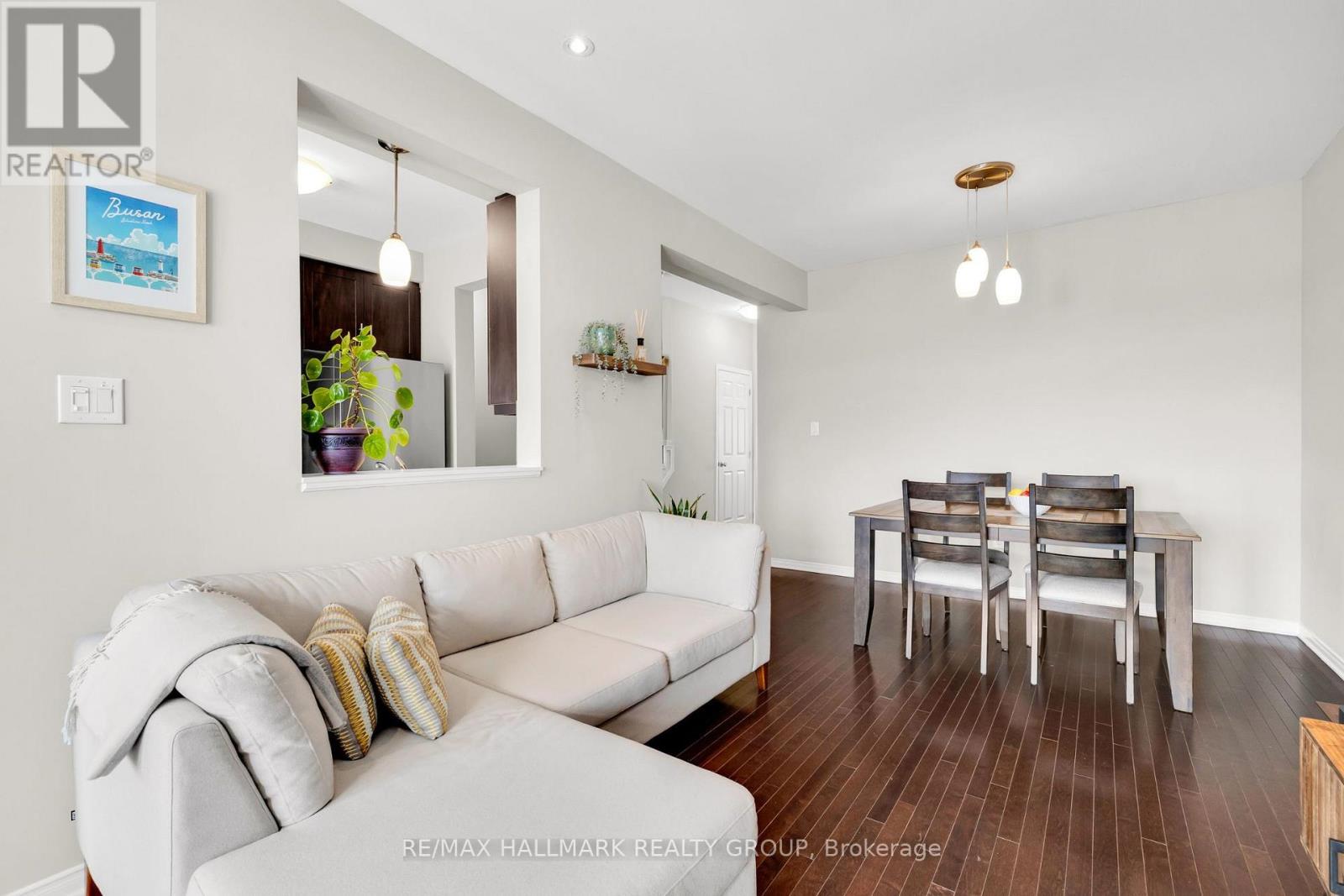 132 Laramie Crescent