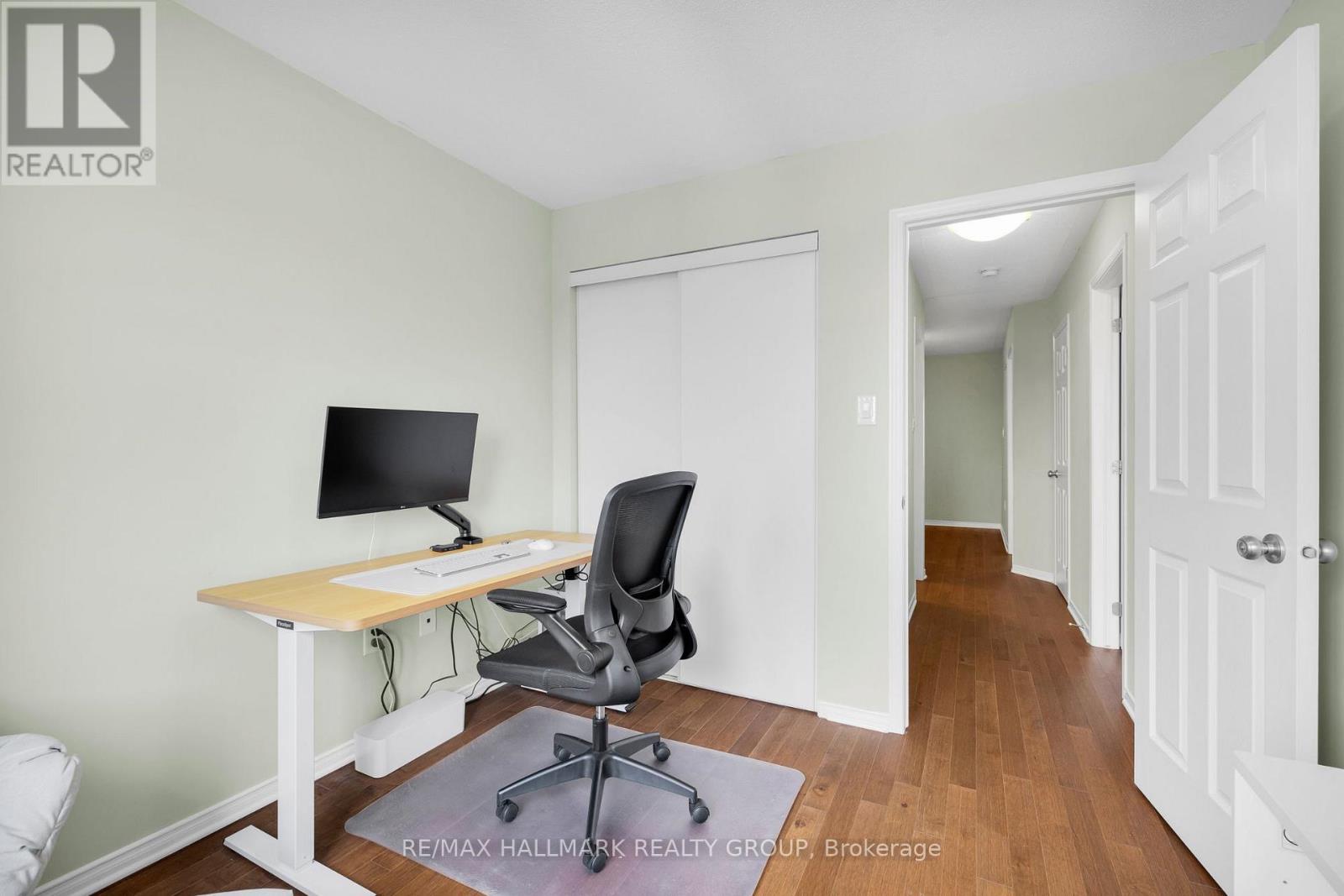 132 Laramie Crescent