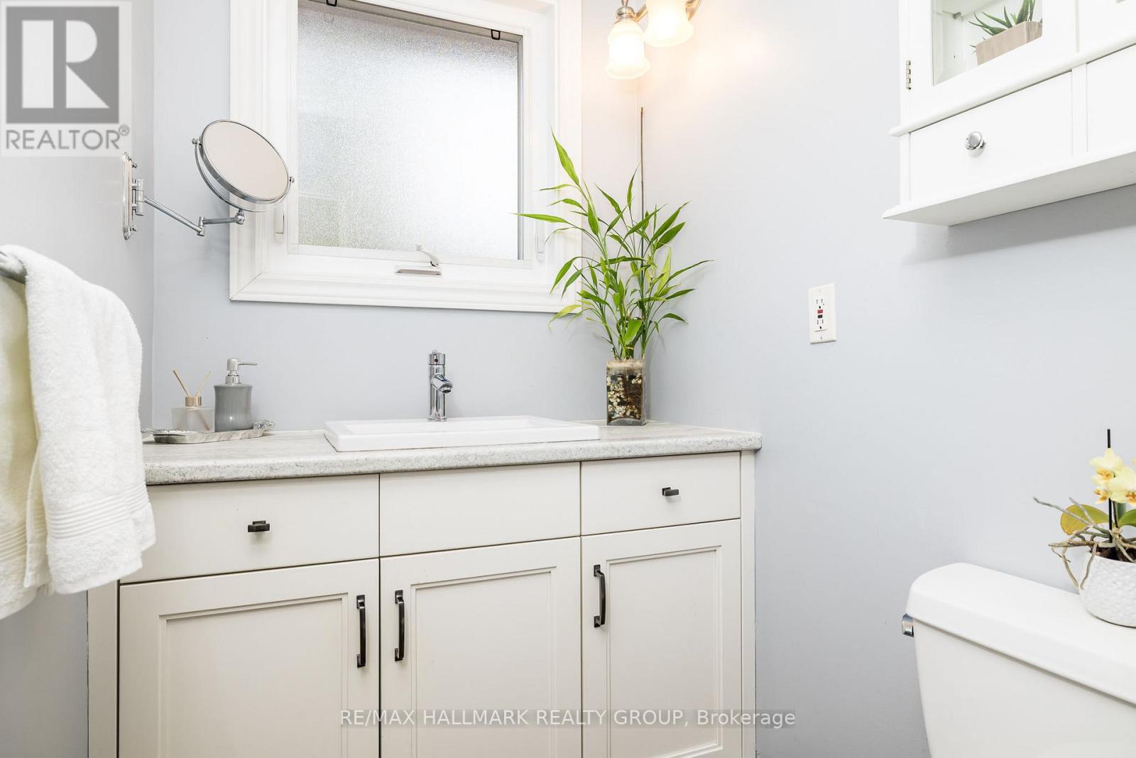 1851 Appleford Street