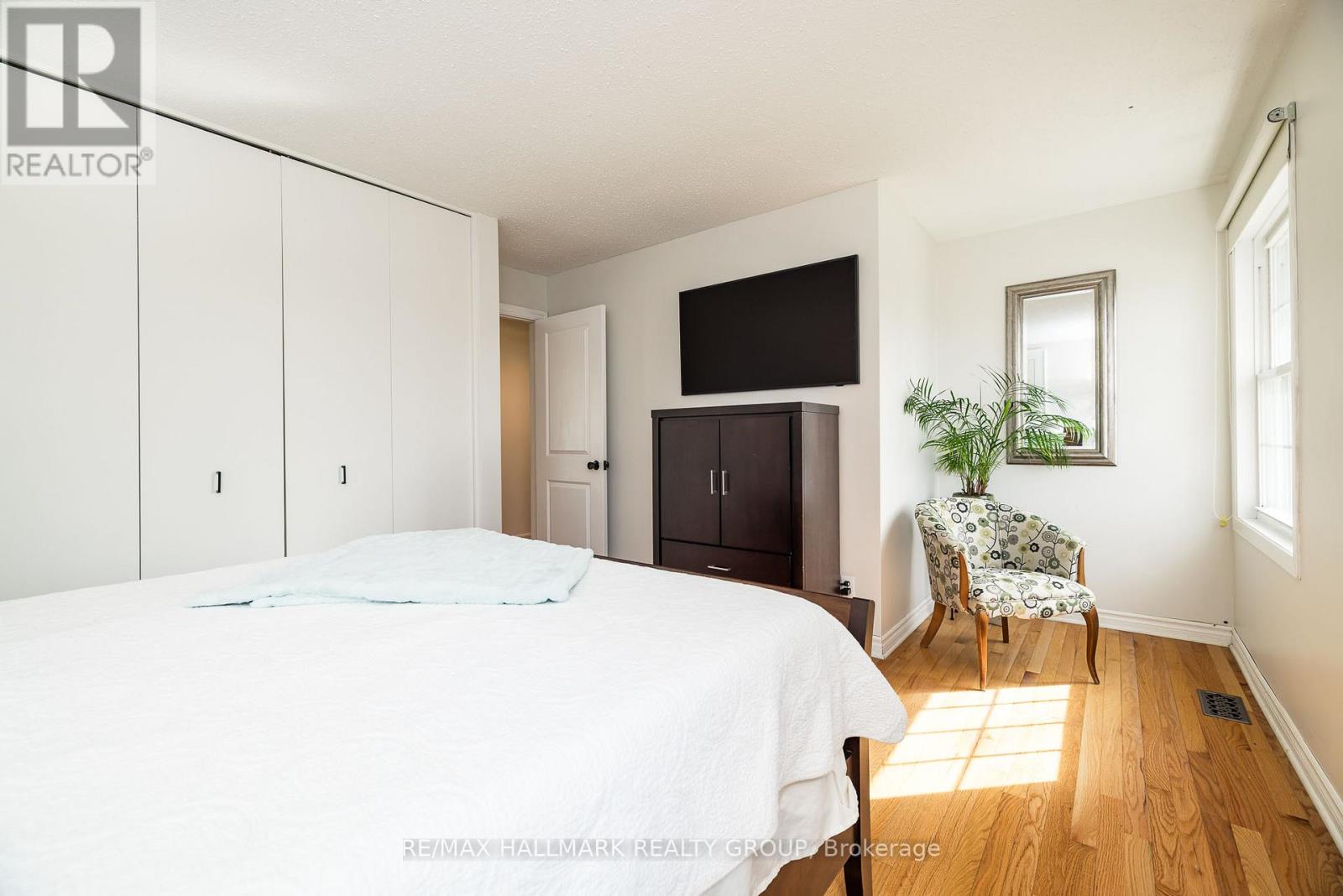 1851 Appleford Street