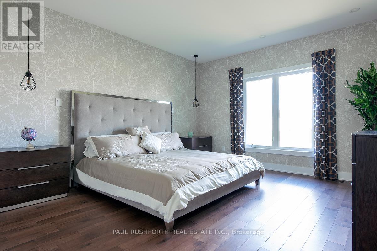 6550 Waterdown Street