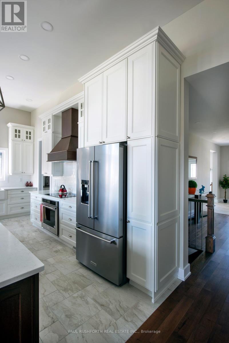 6550 Waterdown Street