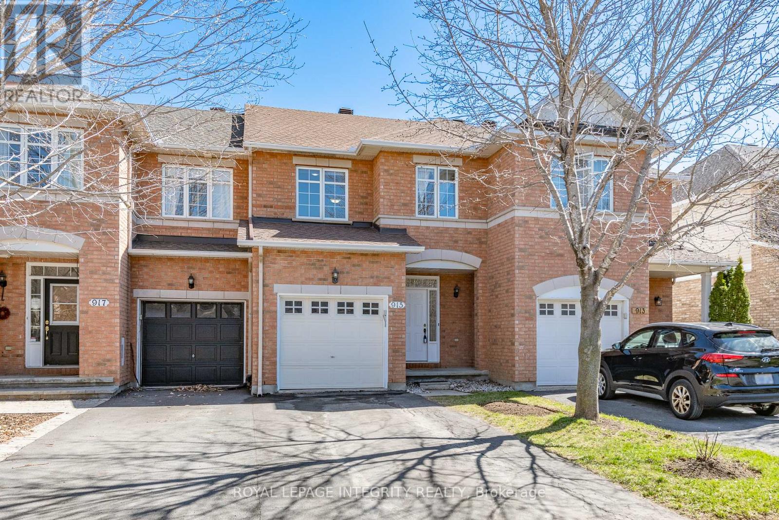 915 Schooner Crescent