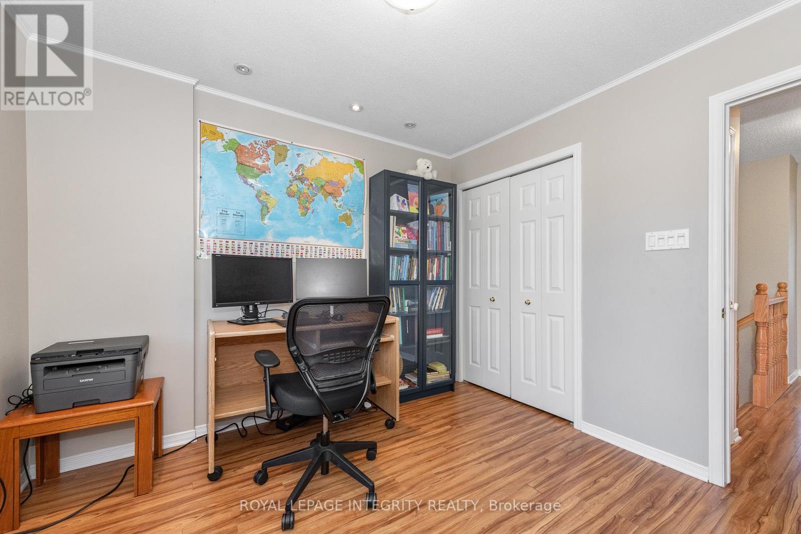 915 Schooner Crescent