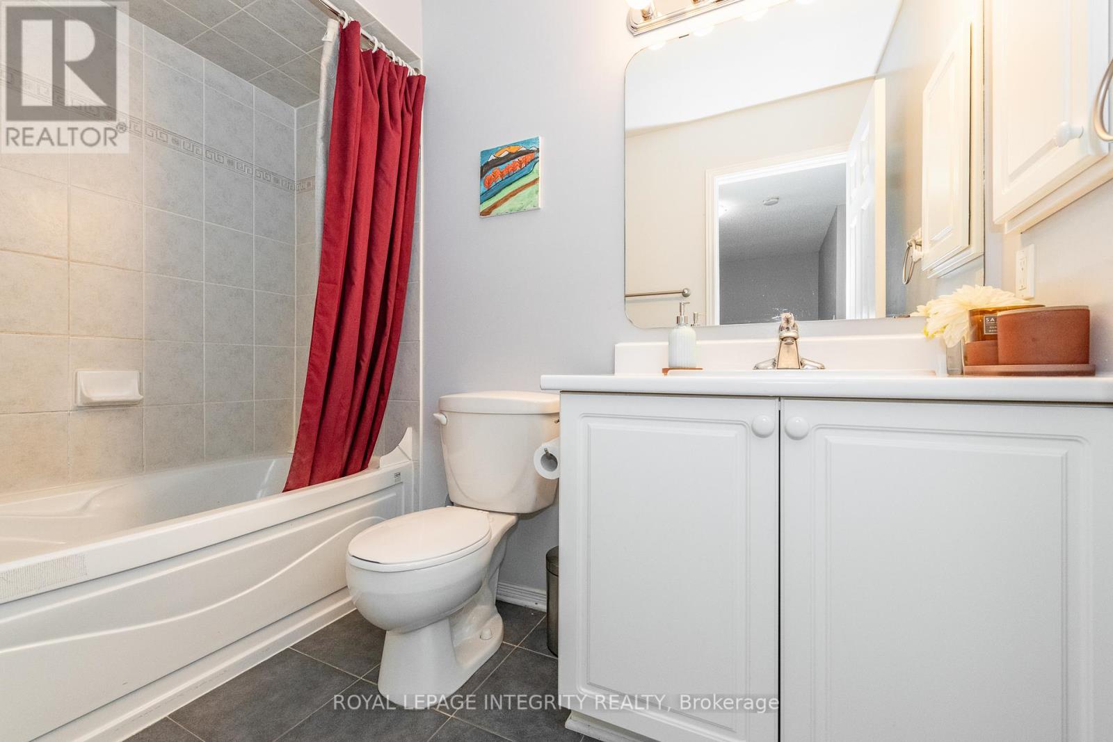 915 Schooner Crescent