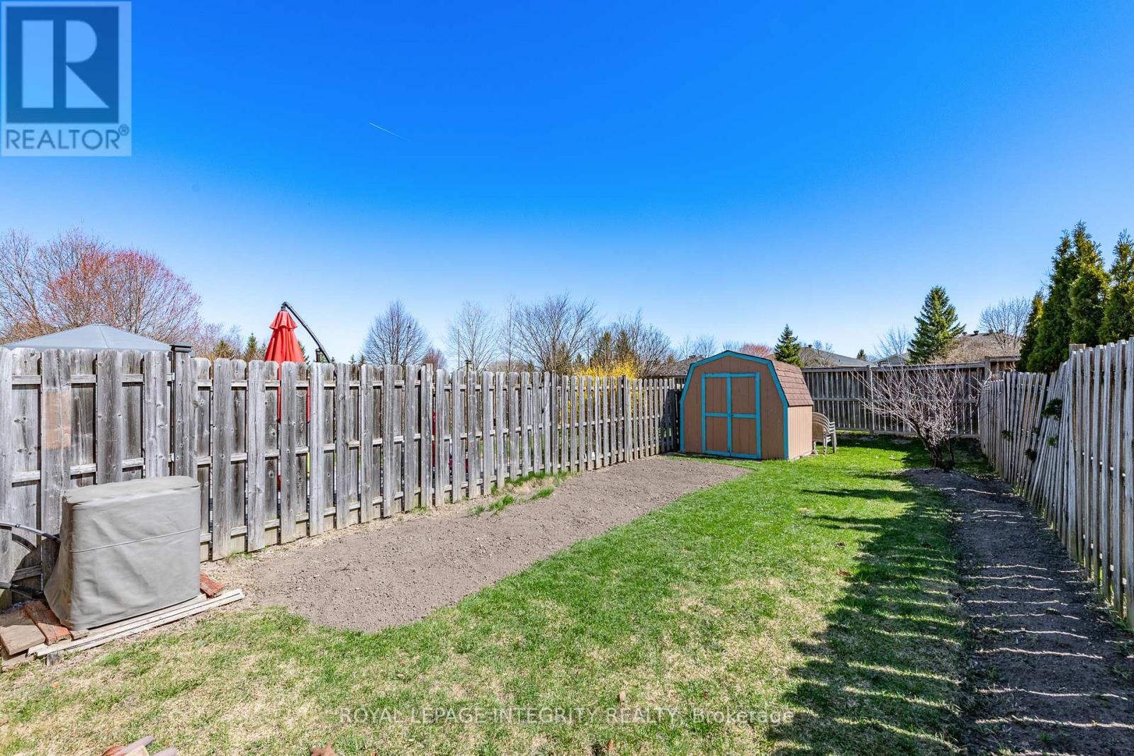 915 Schooner Crescent