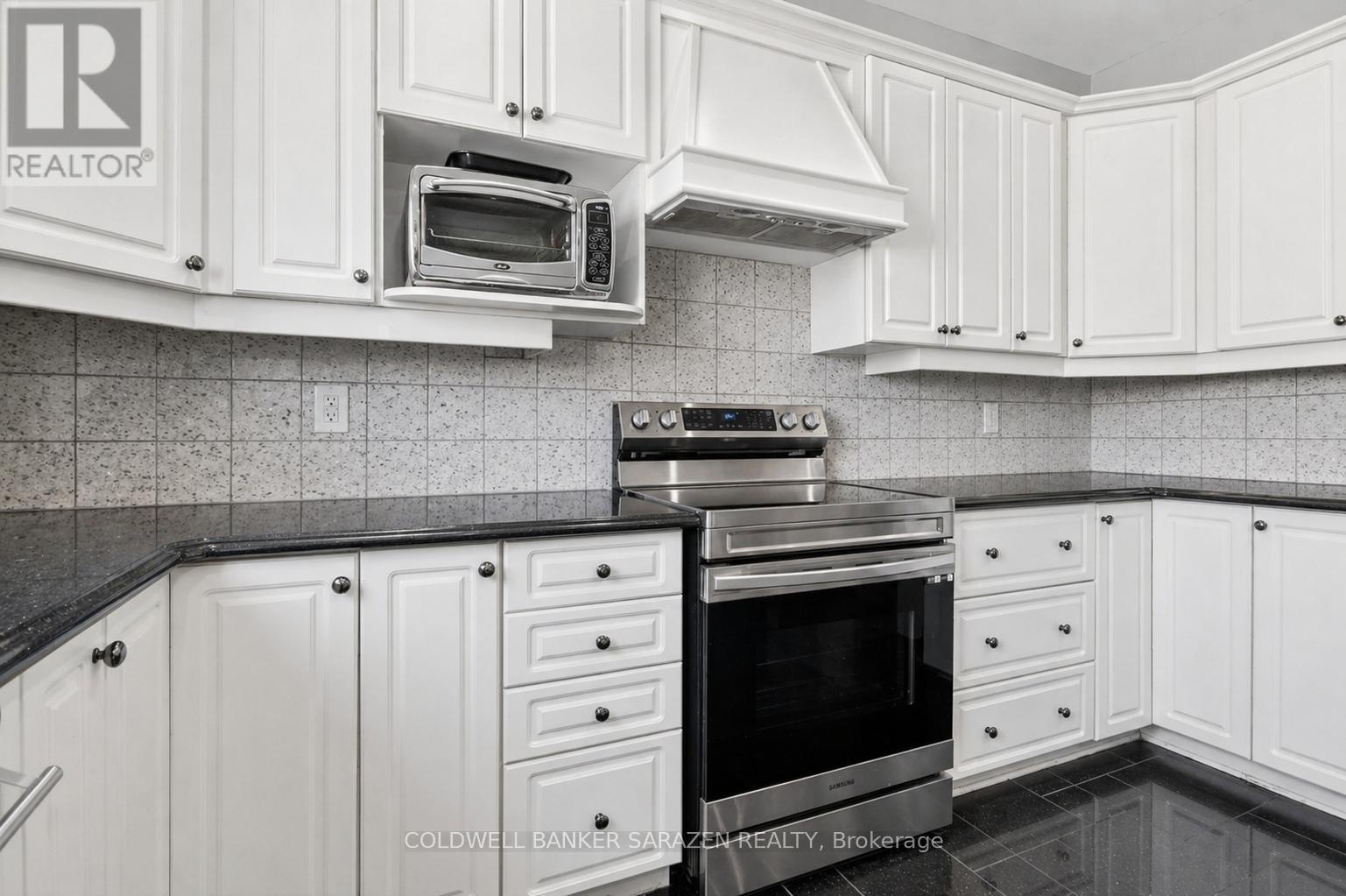 149 August Lily Crescent