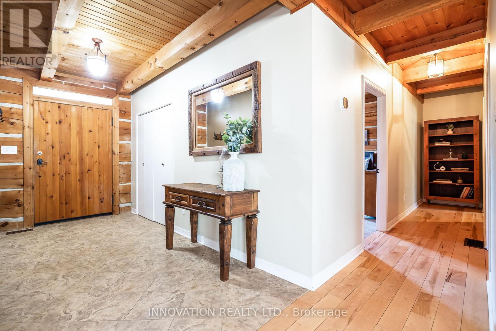 3019 Barlow Crescent