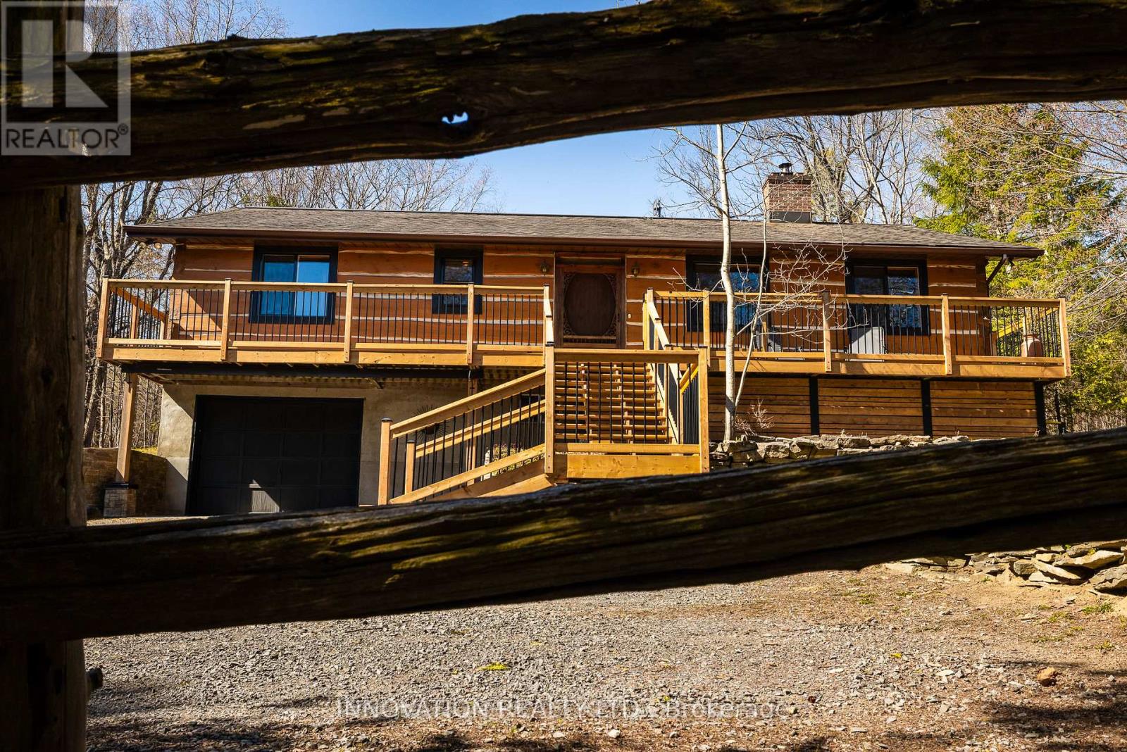 3019 Barlow Crescent