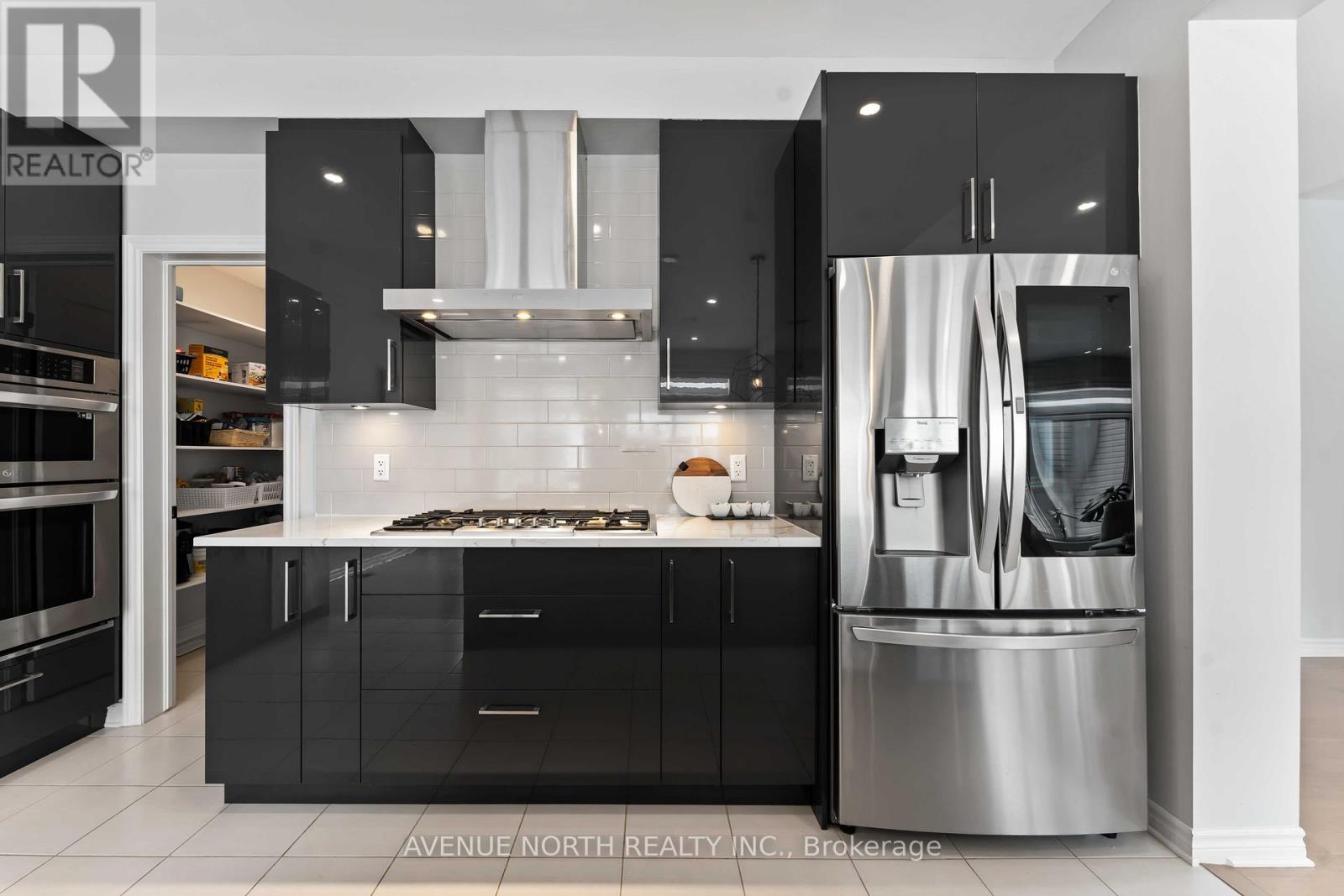 711 Moonflower Crescent