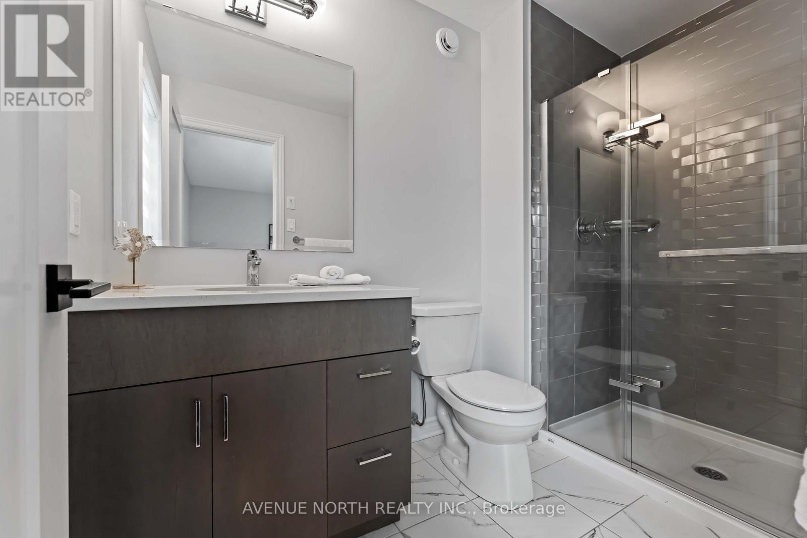 711 Moonflower Crescent