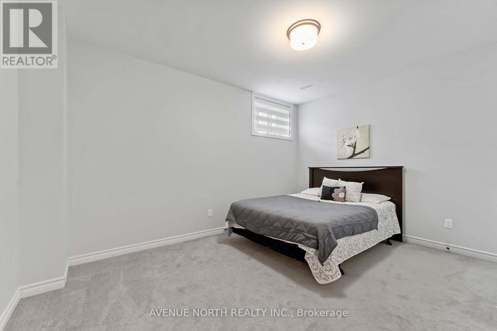 711 Moonflower Crescent