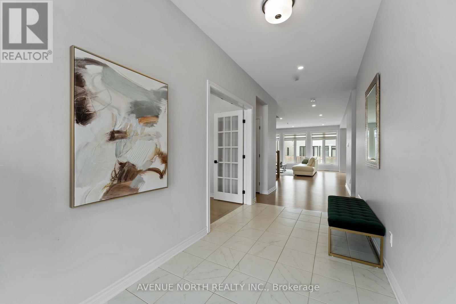 711 Moonflower Crescent