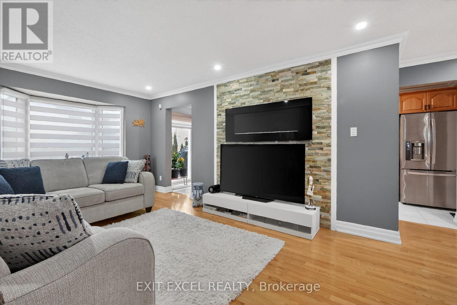 58 Fireside Crescent