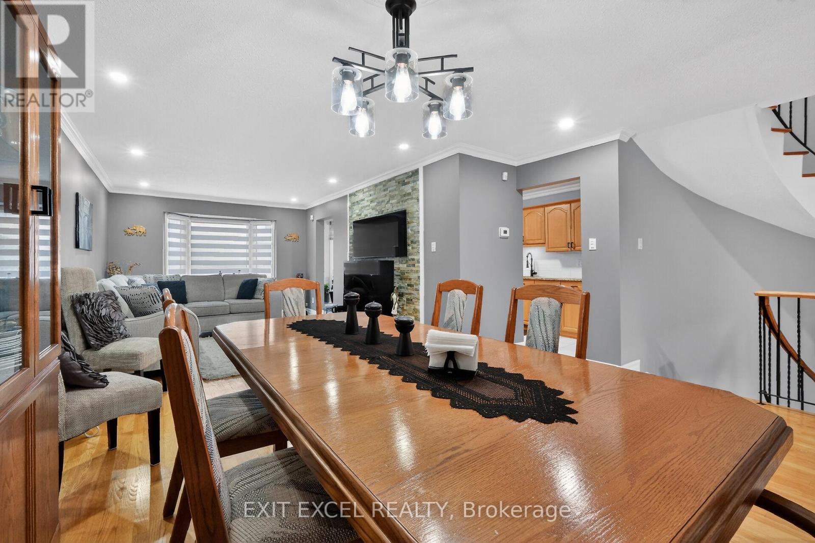 58 Fireside Crescent