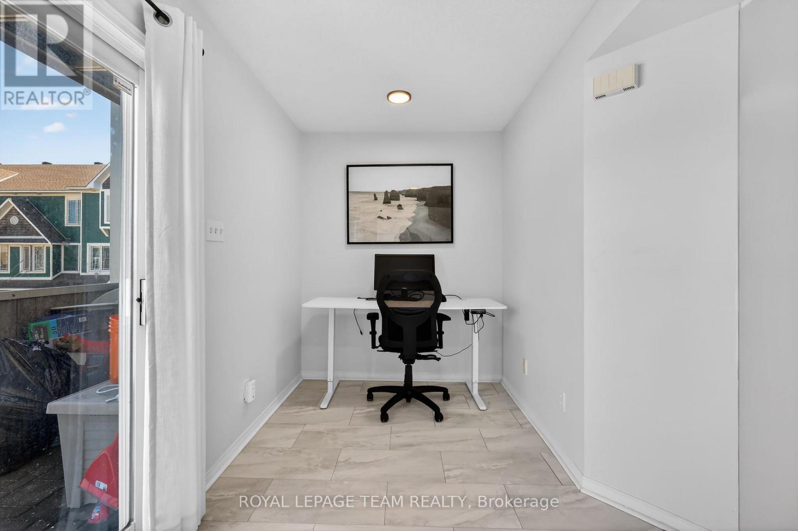 13 - 424 Hillsboro Private