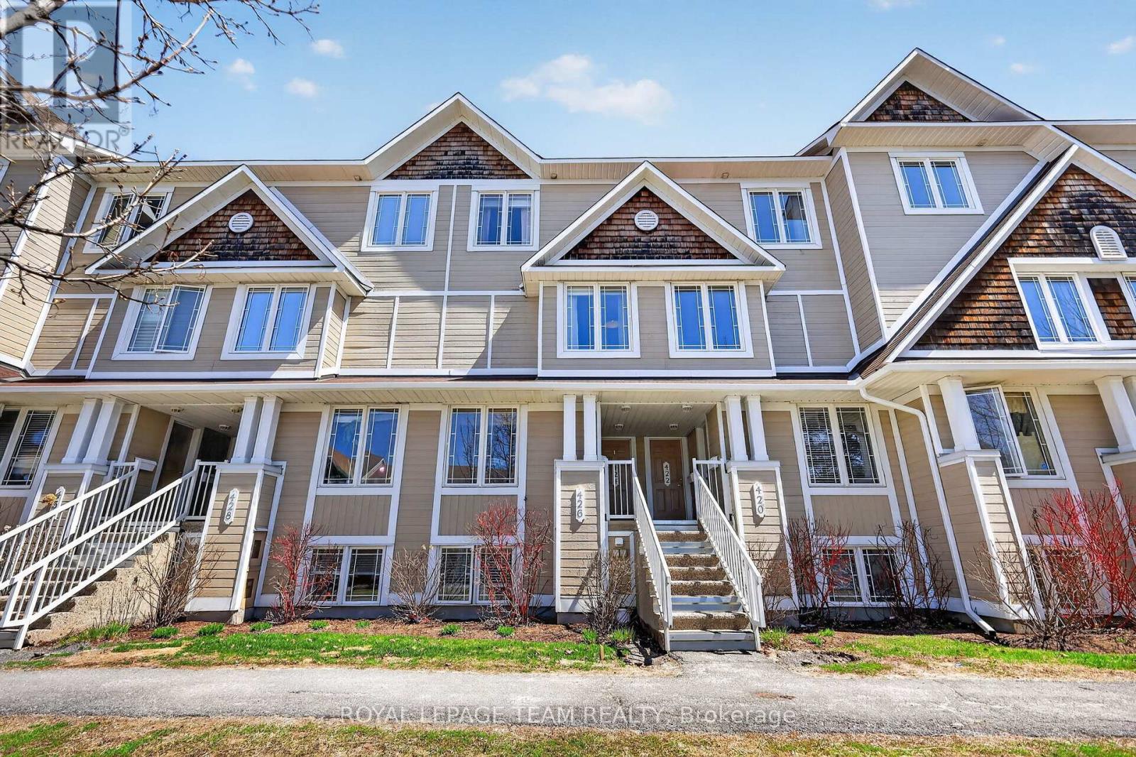 13 - 424 Hillsboro Private