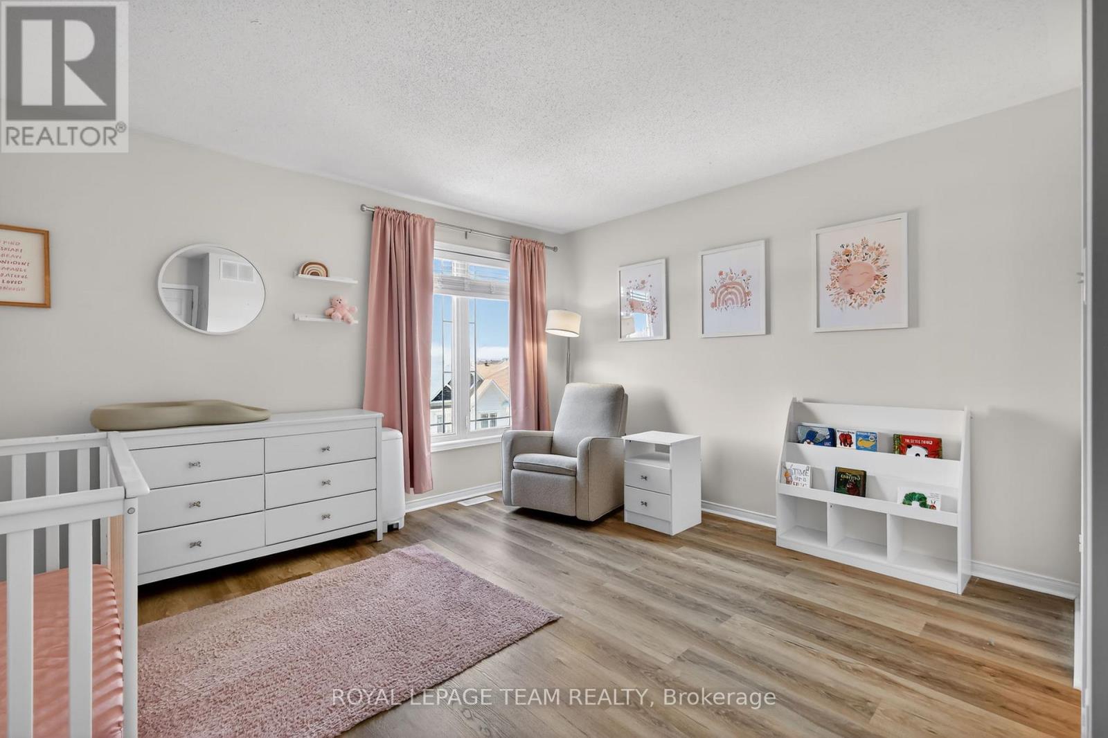 13 - 424 Hillsboro Private