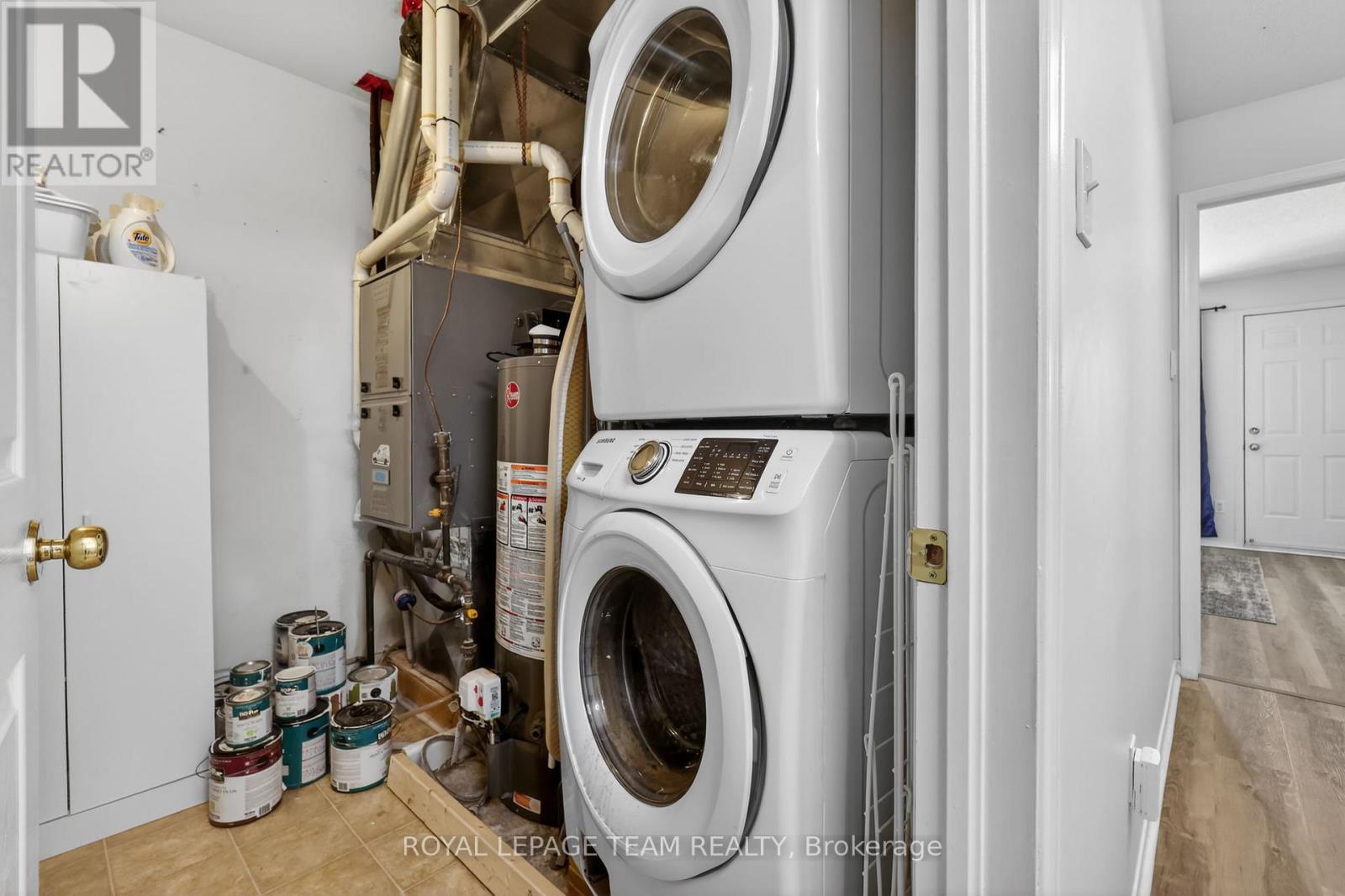 13 - 424 Hillsboro Private