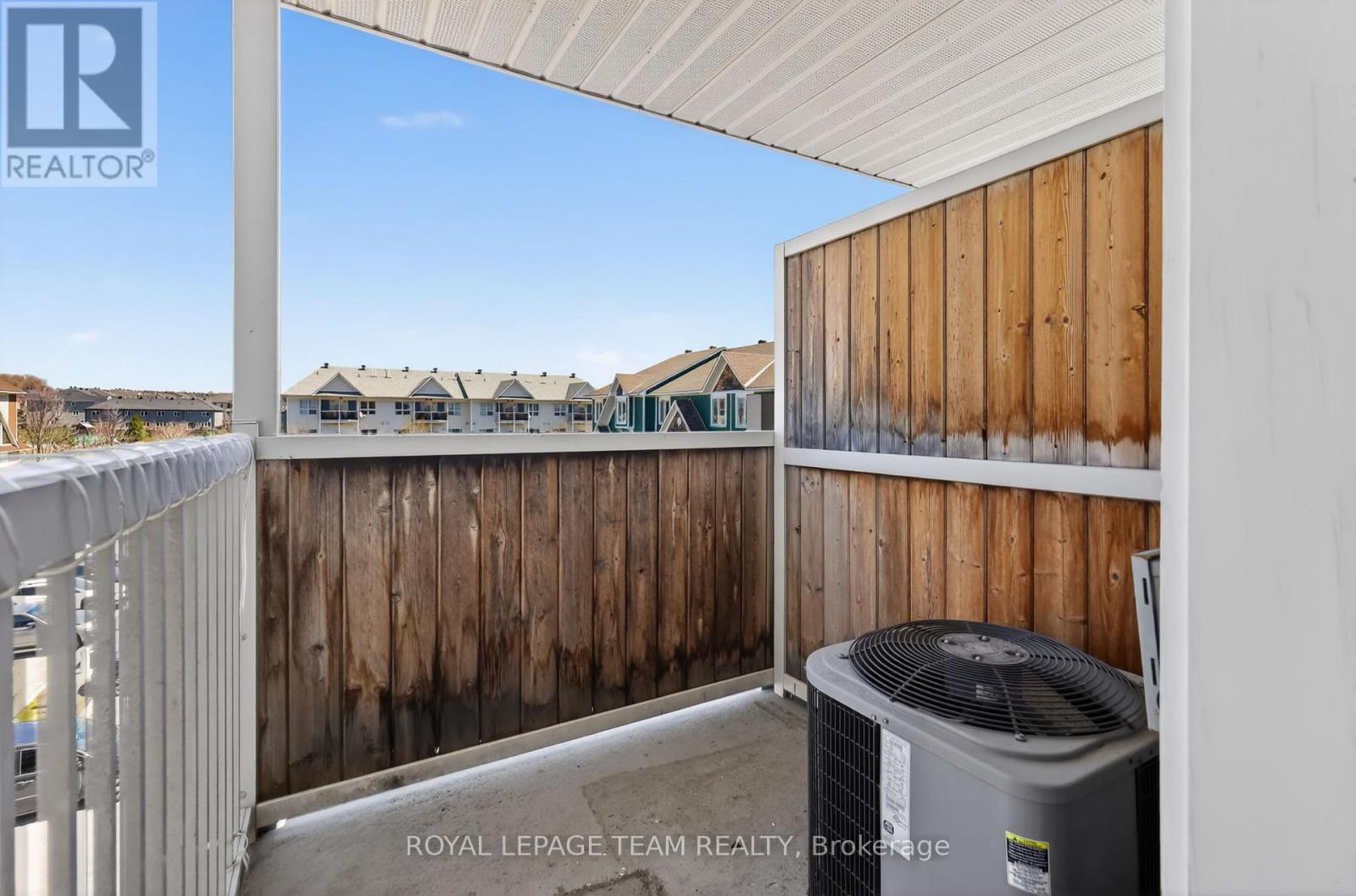 13 - 424 Hillsboro Private